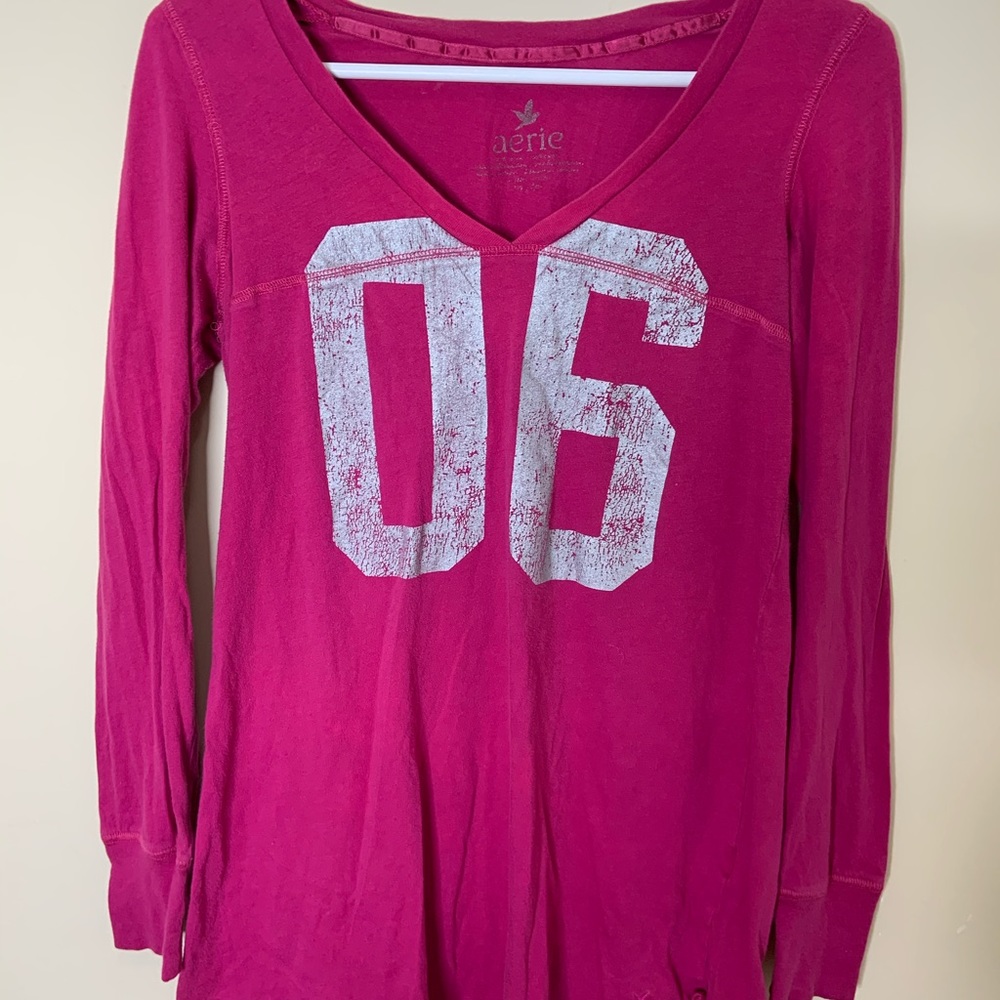 magenta jersey shirt